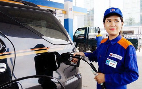 Giá xăng giữ ổn định do tăng chi quỹ bình ổn.