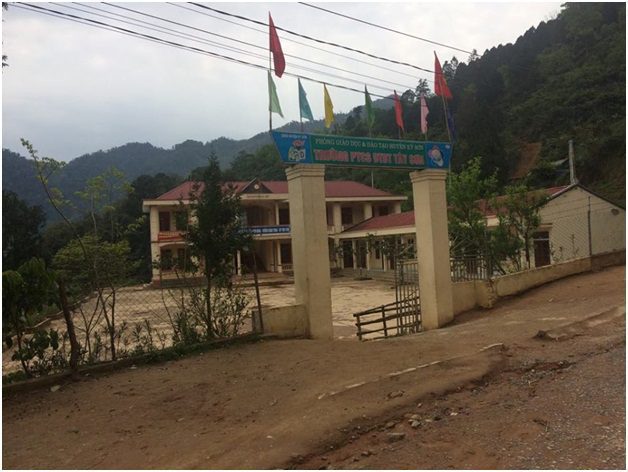 Trường PTCS Dân tộc bán trú Tây Sơn. Ảnh : Nguyễn Sơn