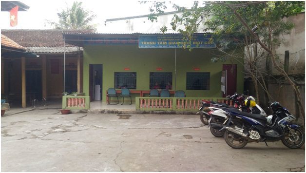 Trung tâm giao dịch một của xã Hữu Kiệm. ảnh : Nguyễn Sơn