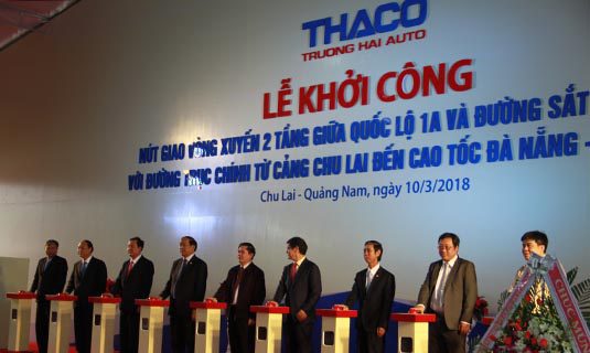 Lễ bấm nút khởi công nút giao thông vòng xuyến 2 tầng.