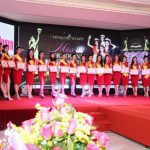 20 Thí Sinh Nhận Giấy Chứng Nhận Của BTC