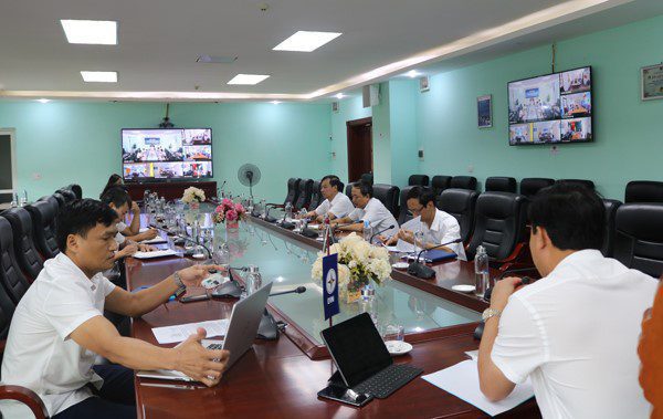 Tại điểm cầu các đơn vị