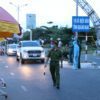 Lực lượng chức năng kiểm tra phương tiện vào TP Đà Nẵng