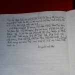 2 tờ giấy viết tay của ông Tuấn ( bà Thanh trình bày )