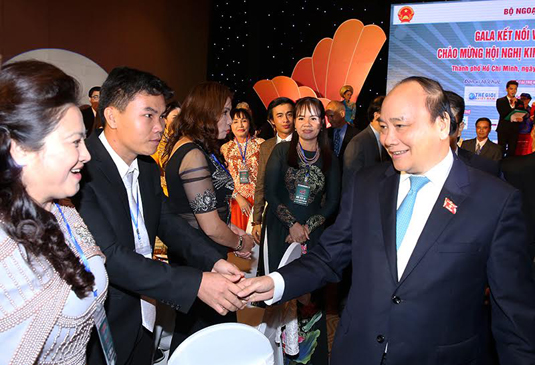 Gala hoi nhap