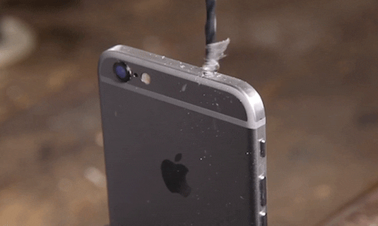 ‘Đục đẽo’ iPhone 7 thành Google Pixel