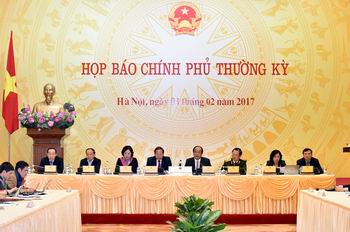 Toàn cảnh phiên họp báo Chính phủ thường kỳ tháng