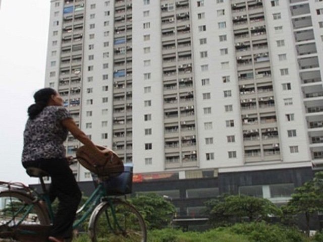 Liệu có nên thu thuế tài sản đối với nhà ở xã hội hay nhà ở tái định cư?