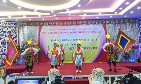 (Tiết mục văn nghệ chi hội tỉnh Phú Thọ)