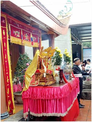 Ông Lê Hữu Đốc phát biểu khai mạc lễ hội.