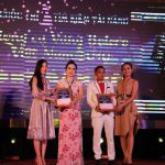 Hai Thí Sinh Bolero Hật Hai Giải Phụ