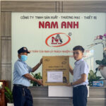 Công Ty TNHH SX TM Nam Anh Trao Tặng Khẩu Trang Y Tế