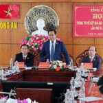 Ông Nguyễn Văn Được,Tân Bí thư Tỉnh ủy Long An – Chủ trì họp báo sau kết thúc Đại hội