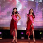 Thí sinh biểu diễn trang phục dạ hội