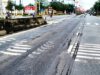 Sóng trâu kéo dài tại khiến phương tiện qua lại nơi này rất khó khăn.