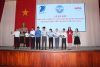 Đại diện công chức, viên chức ở các sở, ngành nhận chứng thư số và cài đặt trải nghiệm chứng thư số cá nhân