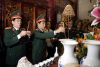 Đại tướng Phan Văn Giang – Ủy viên Bộ Chính trị, Bộ trưởng Bộ Quốc phòng và các đại biểu dâng hương tại điện Kính Thiên, Đền Hùng.