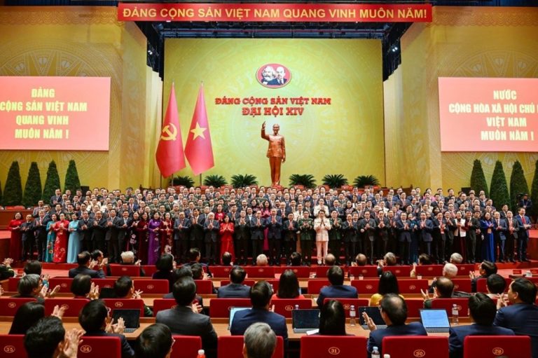 Thời đại số đổi mới công tác cán bộ và đề tài báo chí